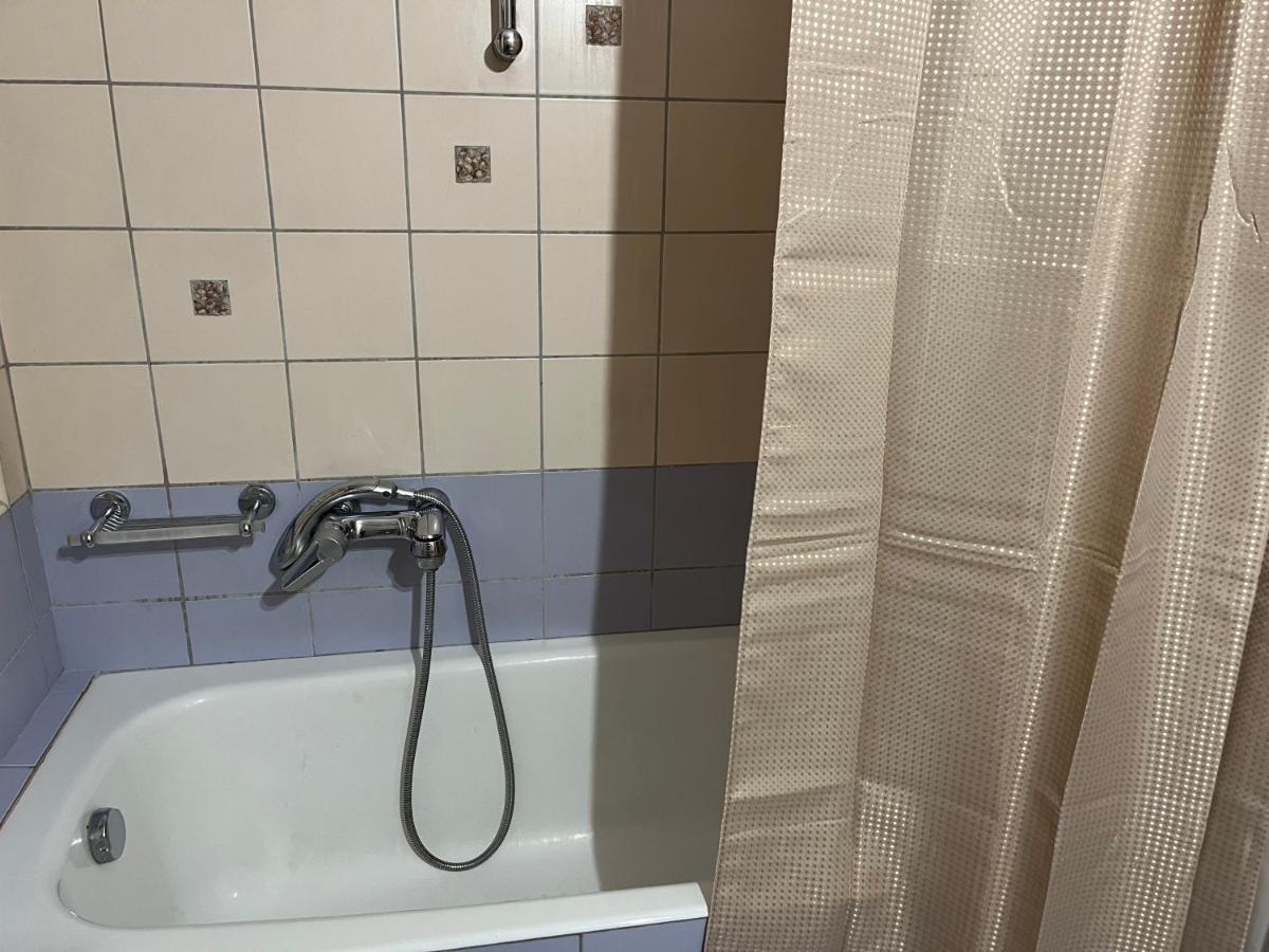 Chita'S Downtown Apartment Ioannina Ngoại thất bức ảnh